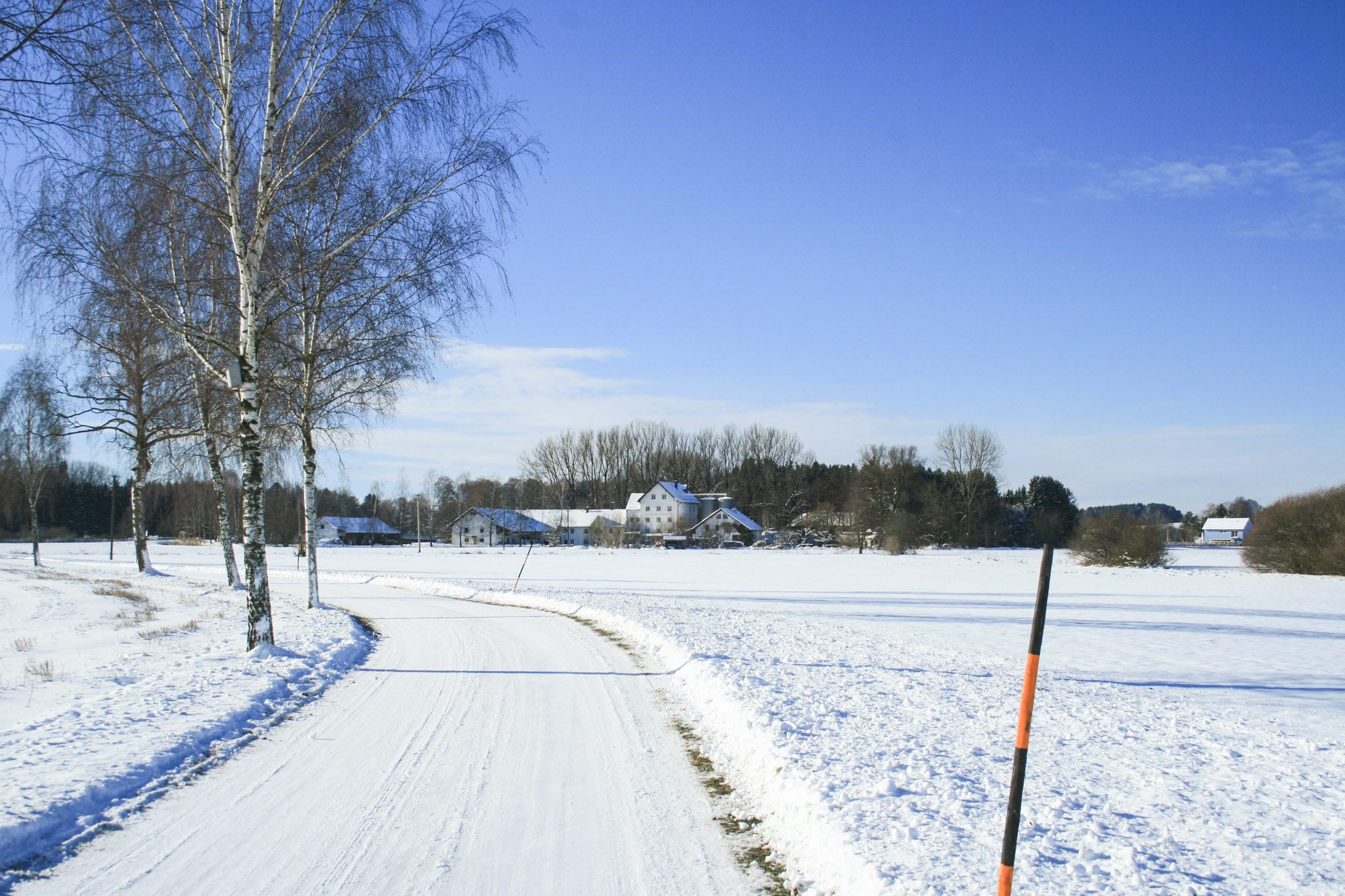Auf dem Weg zwischen Wolfmühle und Kressiermühle Auf dem Weg zwischen Wolfmühle und Kressiermühle