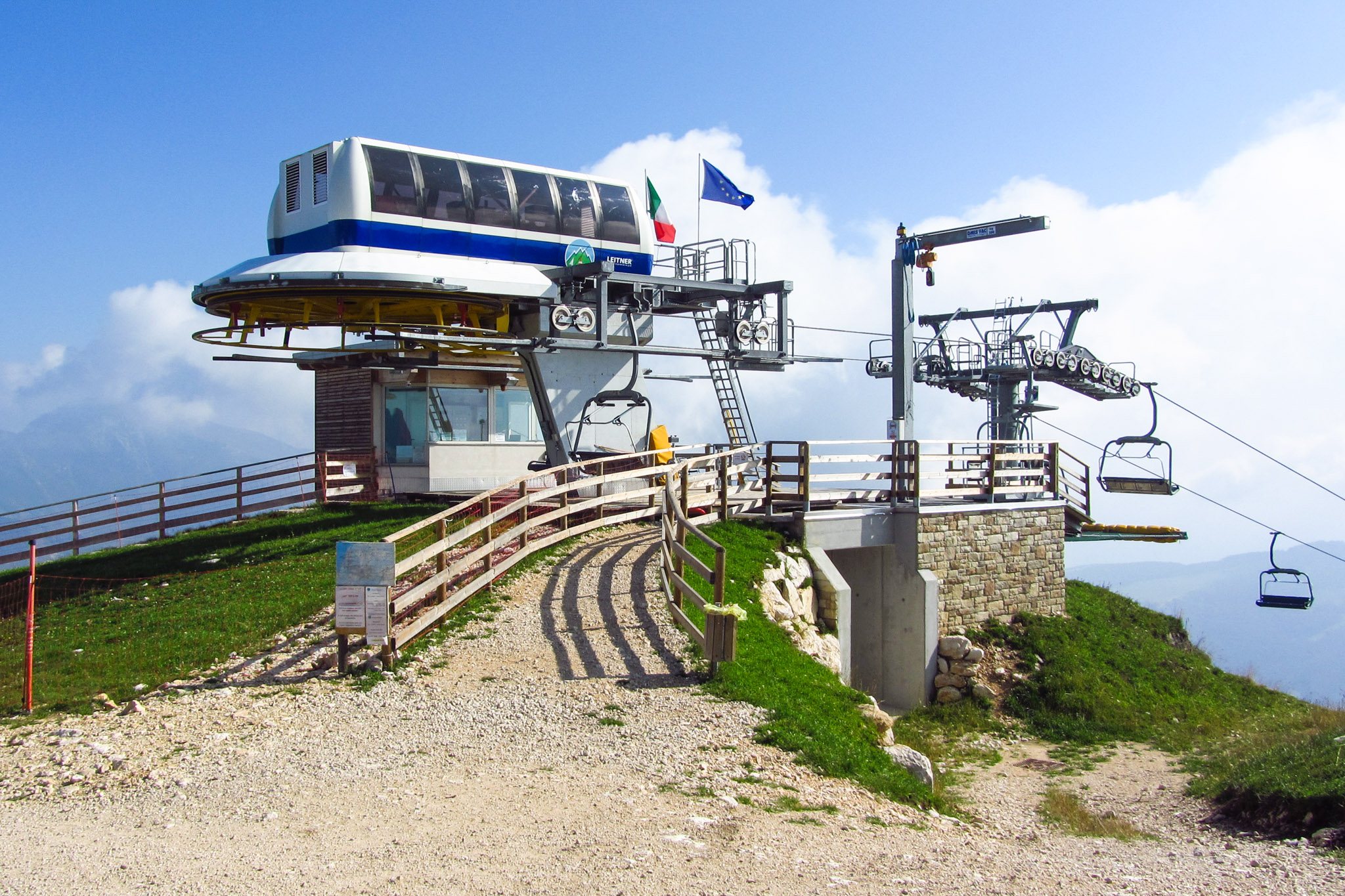 Die Bergstation des Sessellifts Pra Alpesina Die Bergstation des Sessellifts Pra Alpesina