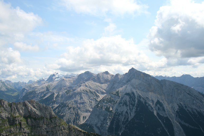 Der Blick über die Karwendel-Berge