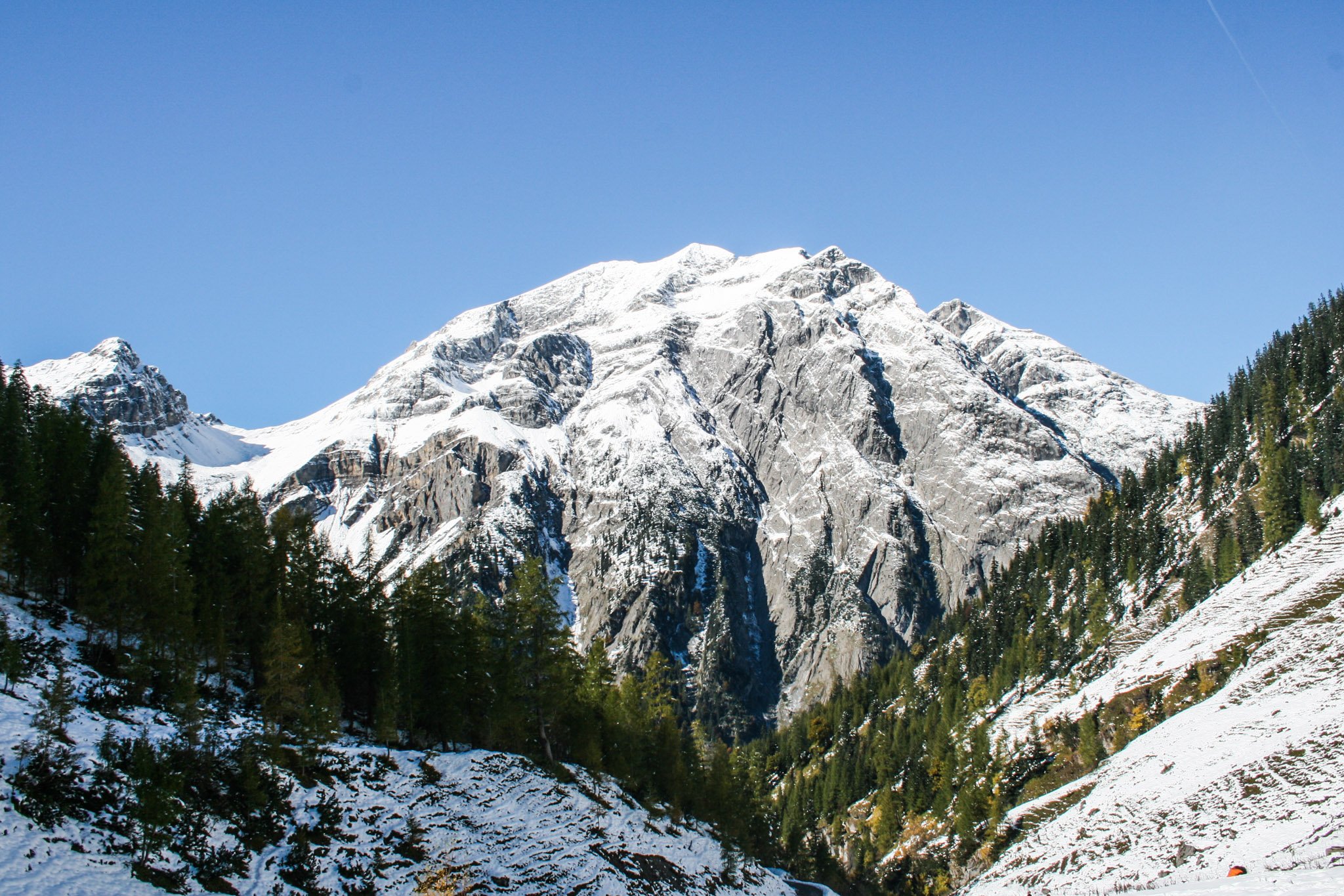 gamsjoch Blick zum Gamsjoch von der Terrasse der Binsalm aus