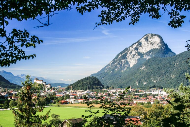 Blick zurück auf Kufstein und den Pendling