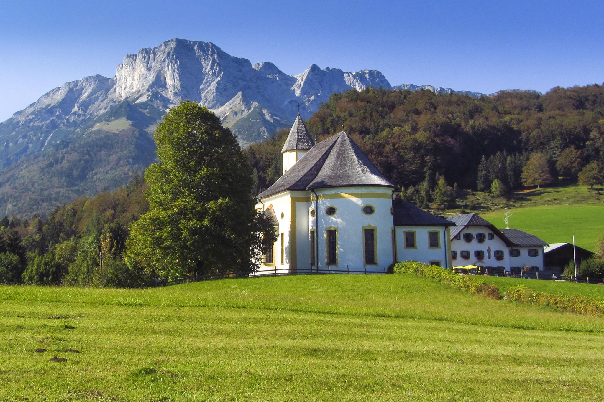 Wanderung durch die Almbachklamm und zur Kugelmühle aufdenberg.de
