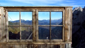 Das Fenster zum Hof? Dieses hier ist mit Blick nach Osten