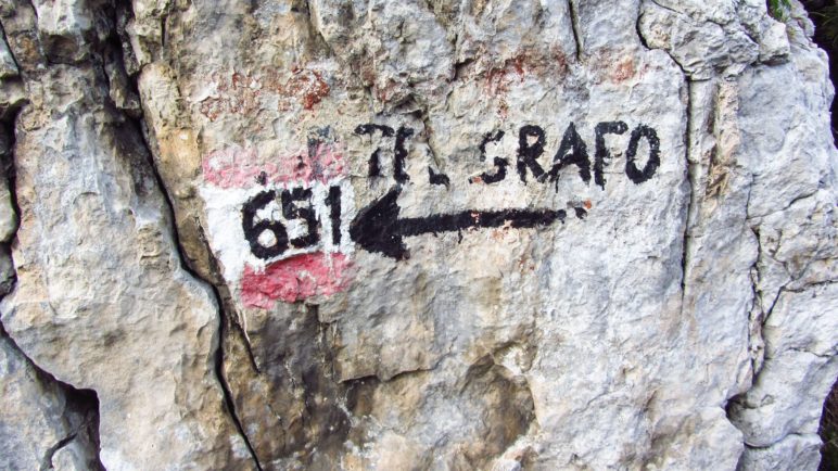 Der Weg 651 führt uns über die Gipfel des Monte Baldo