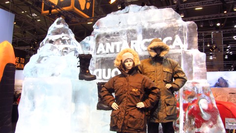 Eisskulpturen auf der ISPO - mit denen in Harbin können sie nicht konkurrieren Eisskulpturen auf der ISPO - mit denen in Harbin können sie nicht konkurrieren