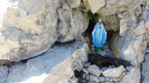 Die Madonna an der Cima Valdritta hilft