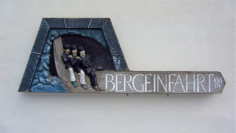 Bergeinfahrt 100 Meter