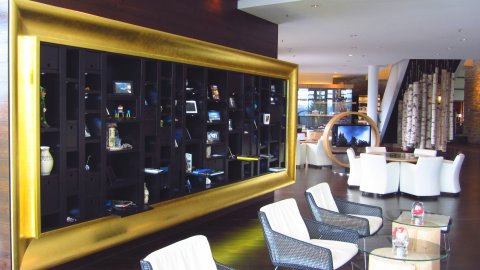 Das Inspiration-Board in der Hotellobby Das Inspiration-Board in der Hotellobby