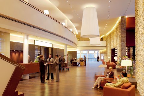 In der Hotellobby - Foto: InterContinental Berchtesgaden In der Hotellobby - Foto: InterContinental Berchtesgaden