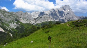 Noch einmal den Ausblick von der Hofpürglhütte geniessen, bevor wir absteigen