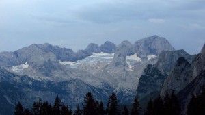 Der Gosaugletscher am Morgen, von der Gablonzer Hütte aus gesehen