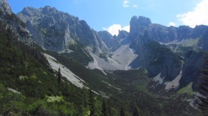 Stuhljoch und Bischofsmütze