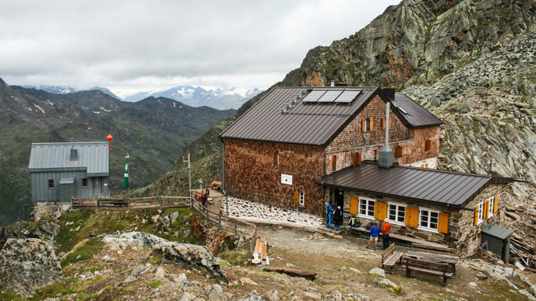 Eine echte Hochgebirgs-Schutzhütte: Die Hildesheimer-Hütte im Ötztal