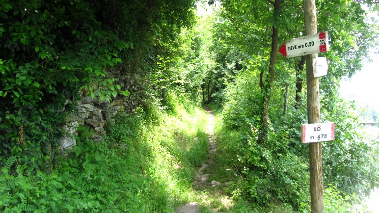 Die Abzweigung nach Pieve di Tremosine, kurz vor Pregasio