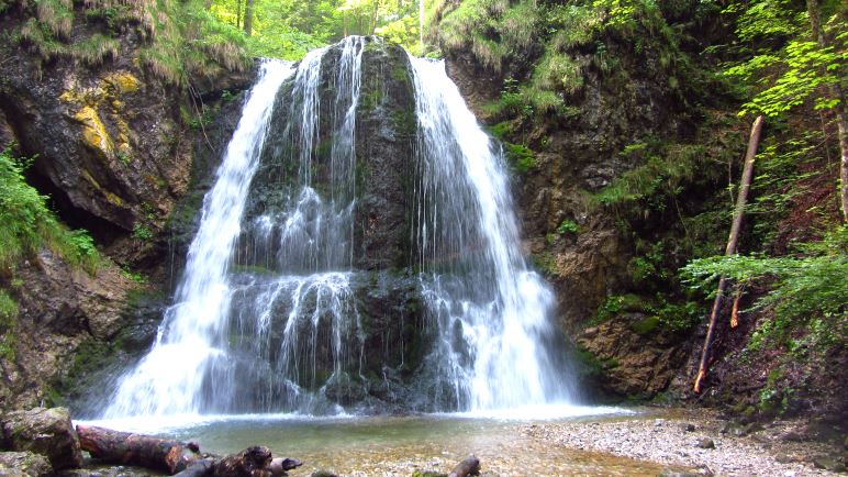 Der erste der Josefsthaler Wasserfälle