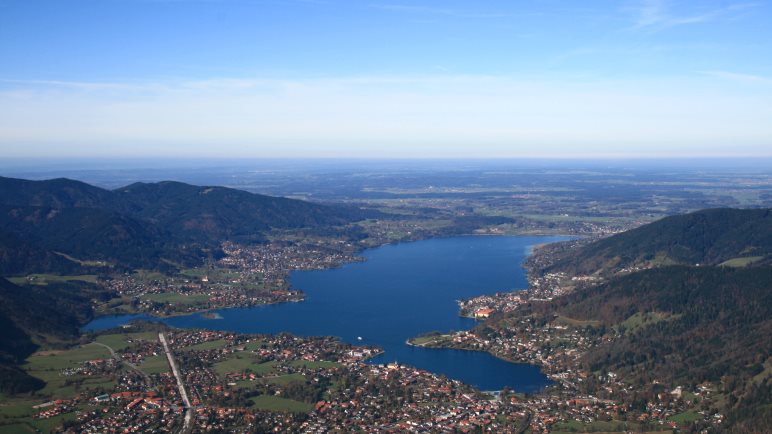 Der Blick vom Wallberg auf den Tegernsee