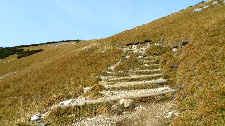 Einige Stufen zum Sonnwendjoch