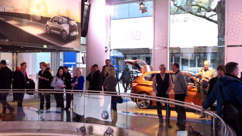 Präsentation der Kooperation von BMW und Salewa im BMW Showroom in München