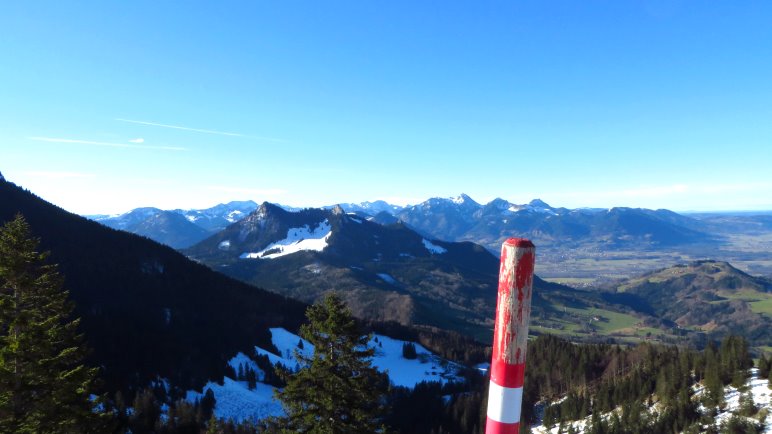 Schöner Blick ins Inntal von den Seitenalmen aus