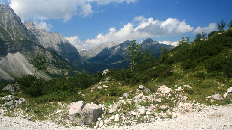 Die Karwendeldurchquerung steht auch dieses Jahr wieder auf der Wunschliste. Irgendwann wird es klappen.