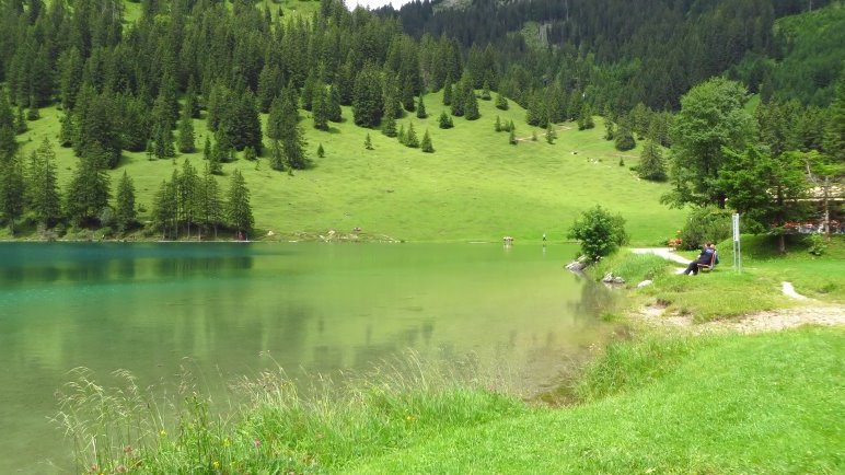 Am Vilsalpsee in den Tannheimer Bergen