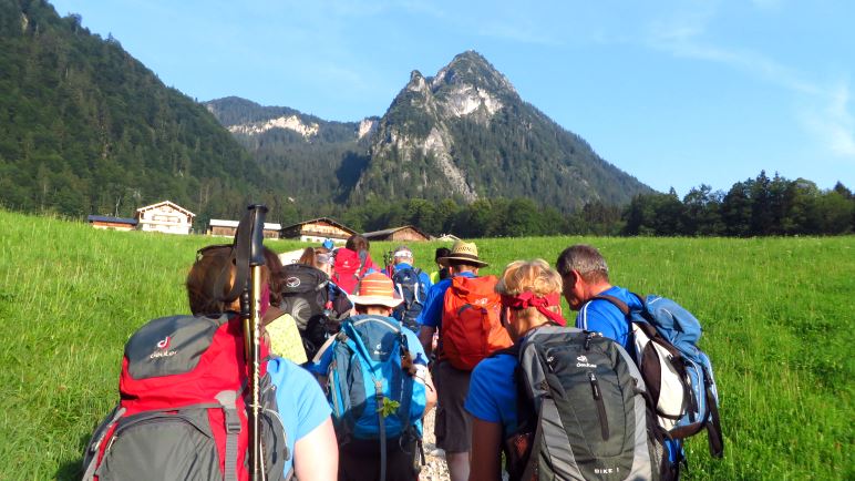 In Richtung Grünstein, den wir aber nur umrunden