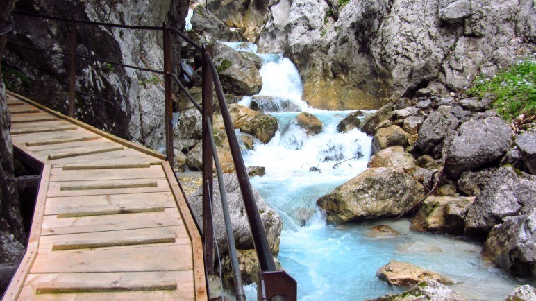 Klammwanderung: Hier in der Höllentalklamm bei Garmisch-Partenkirchen