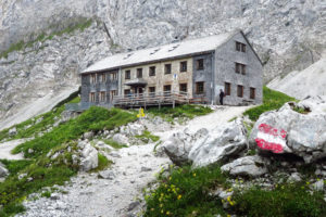 Die Lamsenjochhütte auf 1953 Metern Höhe gelegen