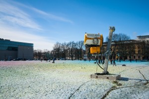 Eine der drei Schneekanonen