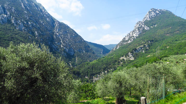 Ein letzter Blick ins Tal der Papiermühlen