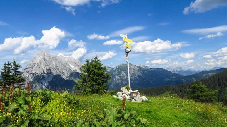 Panorama-Blick vom Gipfel des Spielkogel