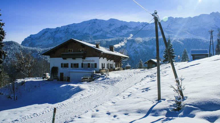 Die Partnachalm, von der aus man im Winter mit dem Schlitten zurück fahren kann