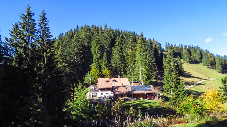Die Lenggrieser Hütte und der Grasleitenkopf