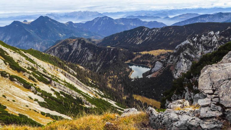 Der Soinsee und ein Bergpanorama vom Feinsten