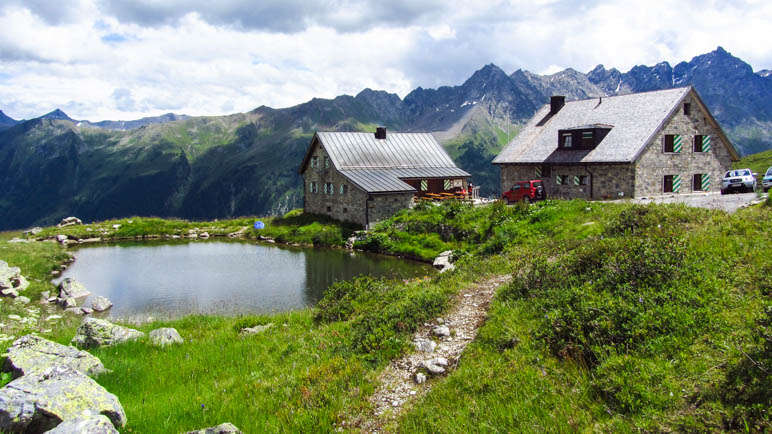 Eine schöne Hütte, toll für Kinder: Die Friedrichshafener Hütte oberhalb von Galtür