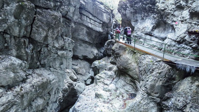 Durch die enge Breitachklamm