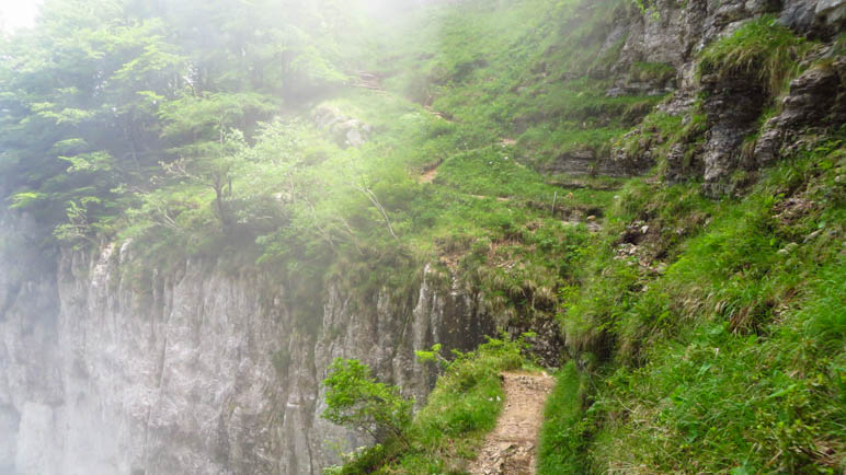 Der Sentiero del Ventrar am Monte Baldo, ein spektakulärer Wanderweg