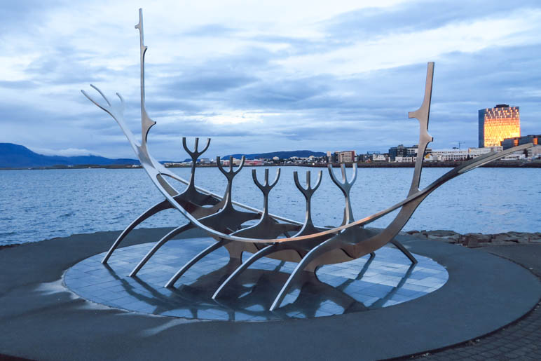 Das Sonnenschiff Sólfar in Reykjavik