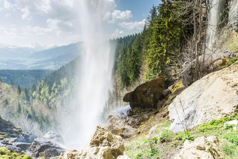 Der linke Schleierwasserfall