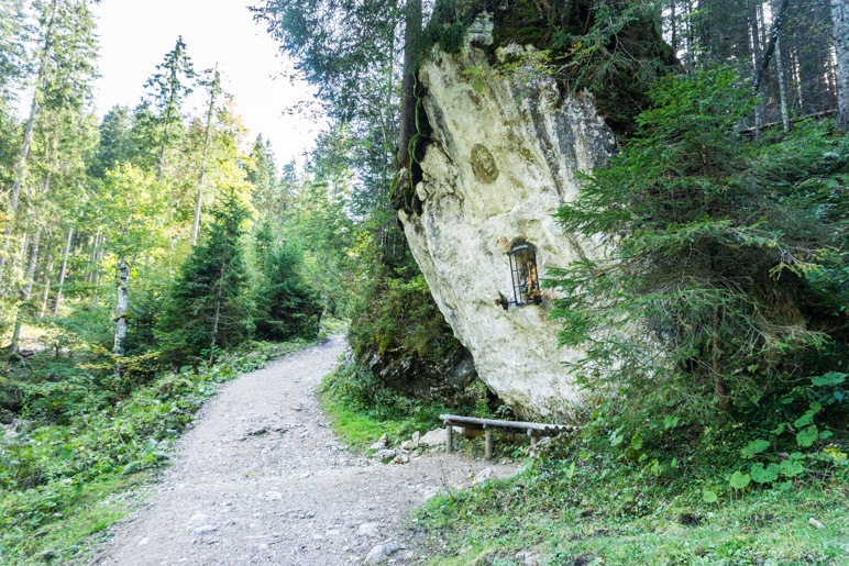 Die Bank unter dem Fels: Jesu Rast