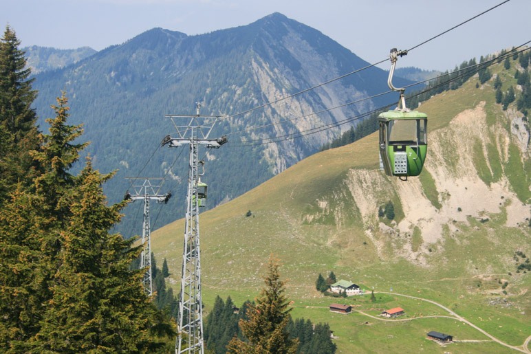 Eine Gondel der Taubensteinbahn