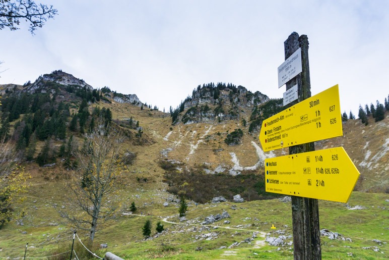 Eine Stunde geht man vom Bodenschneidhaus noch bis auf den Gipfel der Bodenschneid