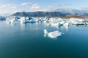 Einberge auf dem Jökulsárlón