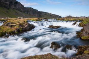 Der Fossálar ist zwar ein kleiner, aber sehr schöner und fotogener Wasserfall