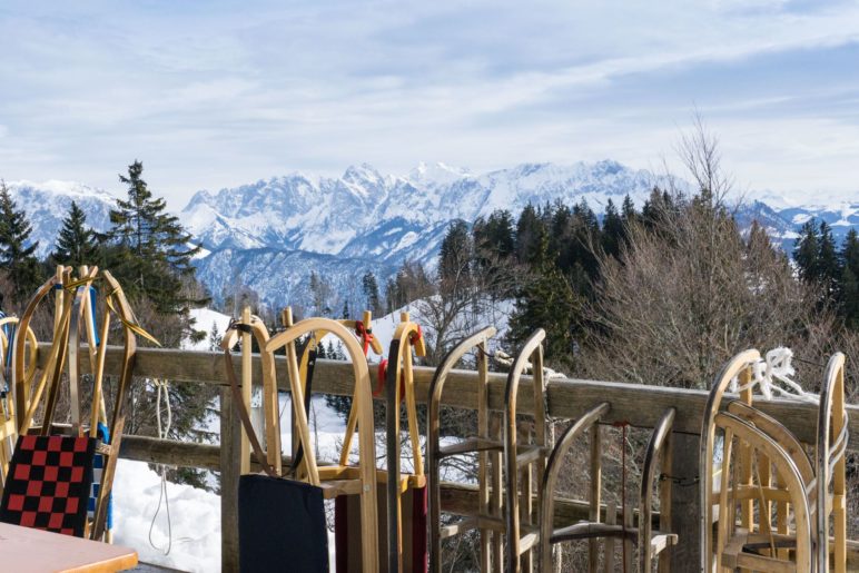 Rodelparkplatz und Kaiserblick am Brünnsteinhaus