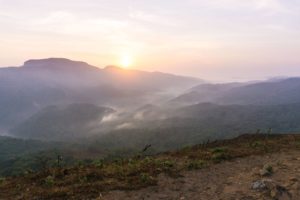 Sonnenaufganz in den Pushpagiri Hills