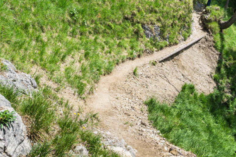 Die erste schwierigere Stelle, hier ist der Weg sehr schmal