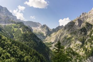 Blick von den Knappenhäusern ins Höllental