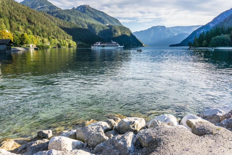 Am Nordufer des Achensees endet die Wanderung