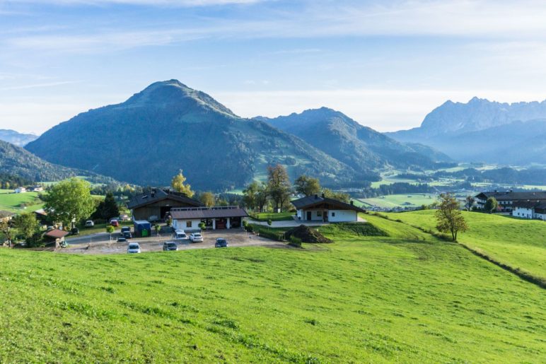 Der Parkplatz am Schafflerhof
